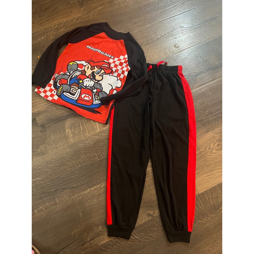 Nintendo Mario Kart Boys Pajama Set Red Black Long Sleeve Shirt Joggers Size 6/7